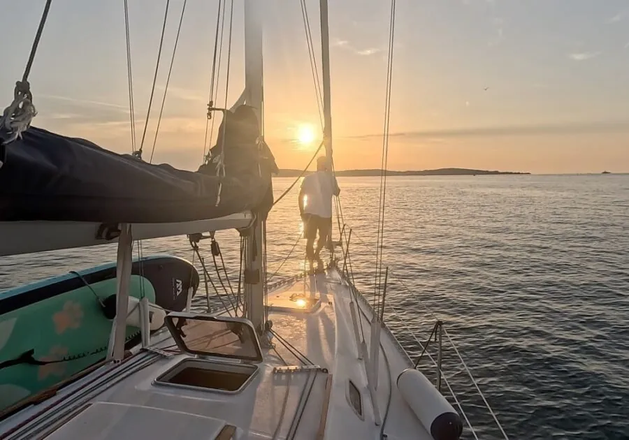 Plovidba u zalazak sunca u Puli jedrilicom - Pula Boats 