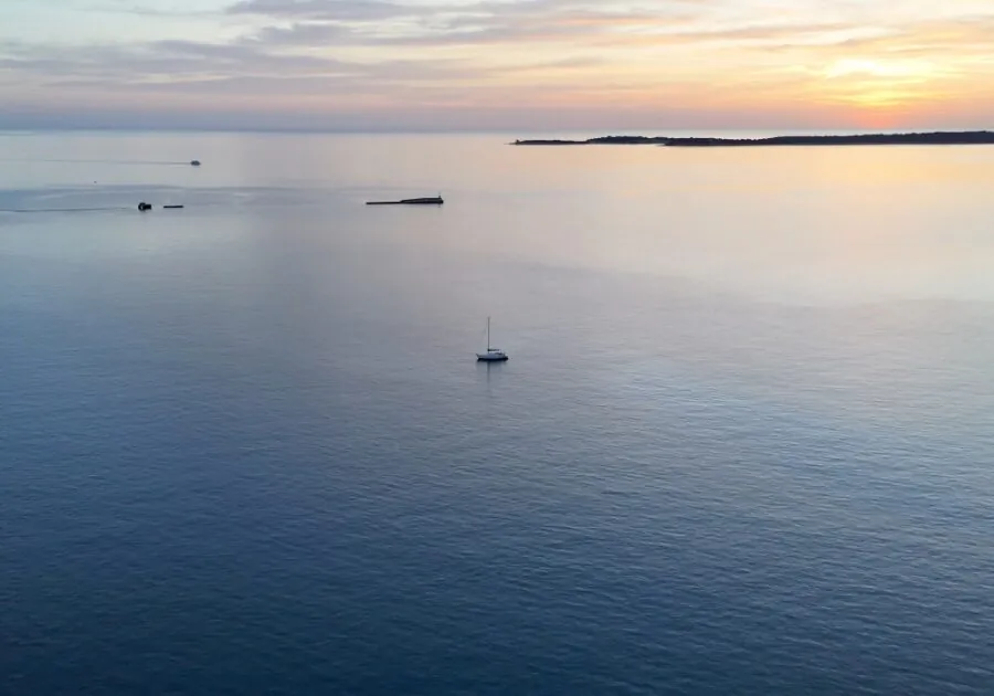 Plovidba u zalazak sunca u Puli jedrilicom - Pula Boats 